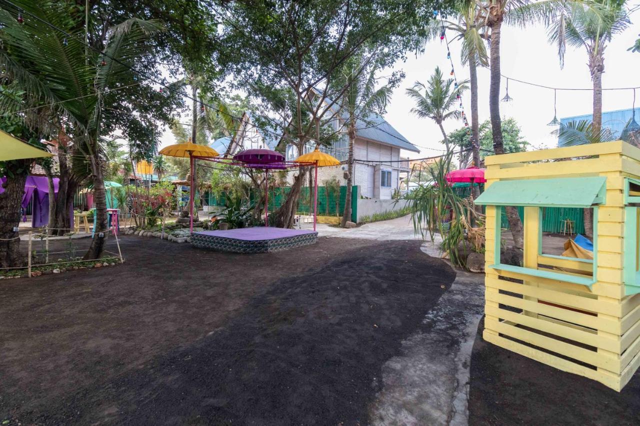 Seminyak Beach Hut Aparthotel Exterior photo