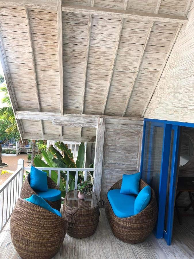Seminyak Beach Hut Aparthotel Exterior photo