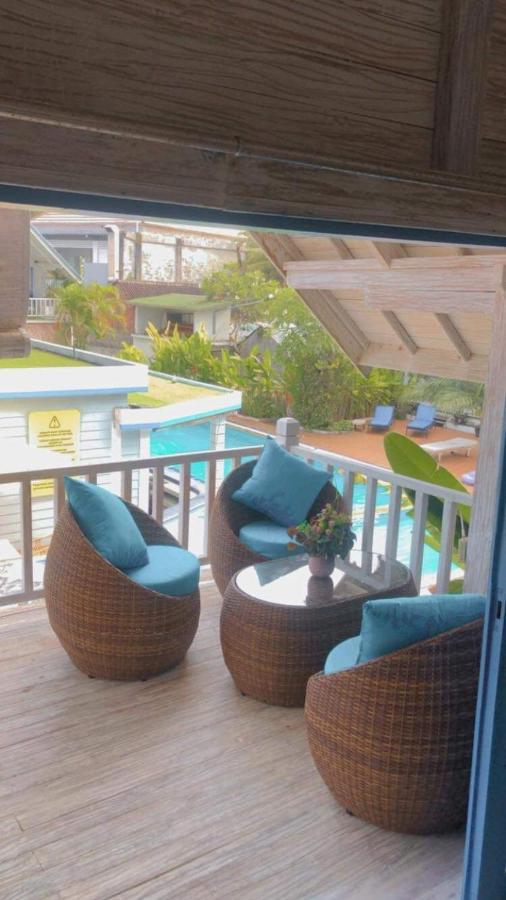 Seminyak Beach Hut Aparthotel Exterior photo
